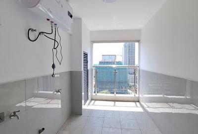 2 Bed Apartment with En Suite at Westlands Road - 3