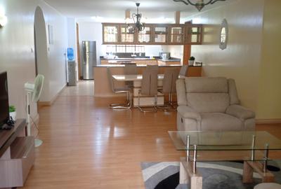 Furnished 3 Bed Apartment with En Suite in Brookside - 2