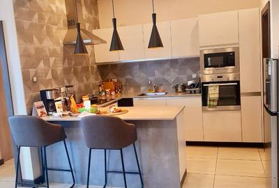 Serviced 2 Bed Apartment with En Suite at Westlands