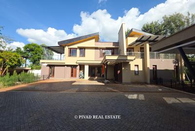 4 Bed House with Garden in Runda