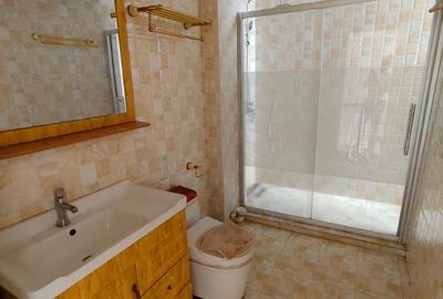 1 Bed Apartment with Swimming Pool in Kileleshwa - 4