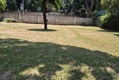 Commercial Property with Service Charge Included in Lavington
