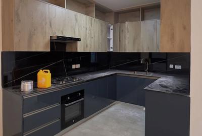 1 Bed Apartment with En Suite at Valley Arcade