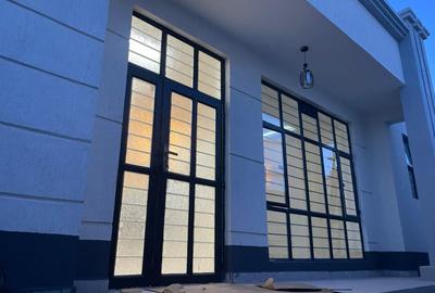 4 Bed Townhouse with En Suite in Ruiru - 2