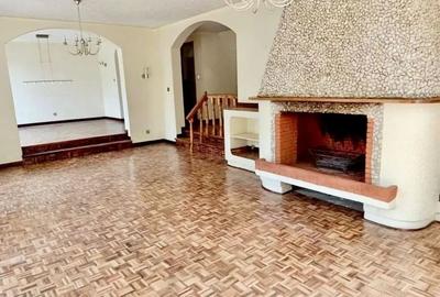 4 Bed House with En Suite in Thigiri - 3