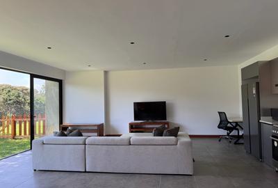 Serviced 2 Bed Apartment with En Suite in Karen - 4