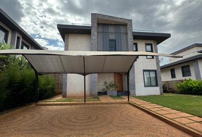4 Bed House with En Suite at Loresho