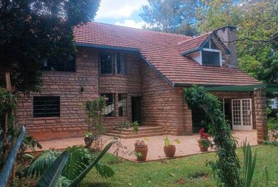 4 Bed House with Staff Quarters in Kitisuru