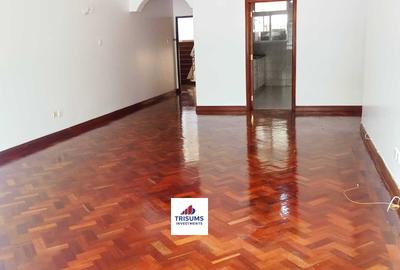 4 Bed Apartment with En Suite at Rhapta Road - 3