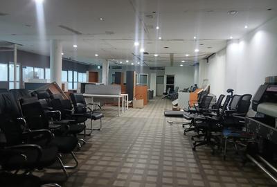 4,000 ft² Office with Parking in Mombasa Road - 4