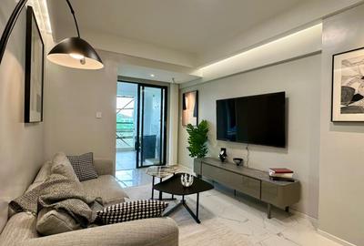 2 Bed Apartment with En Suite in Lavington