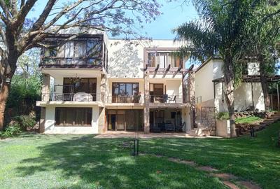 5 Bed House with En Suite in Muthaiga