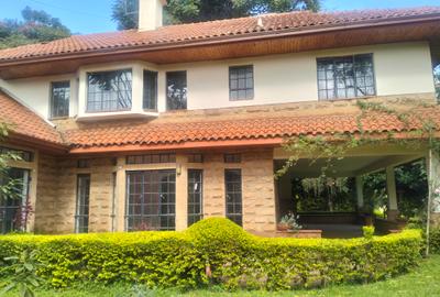5 Bed Townhouse with En Suite in Rosslyn
