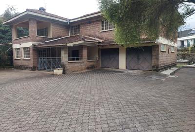 5 Bed House with En Suite at Mokoyeti South Road