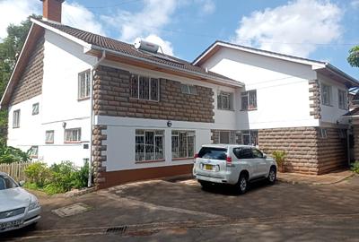 5 Bed House with En Suite at Kyuna