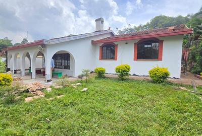 4 Bed House with En Suite in Loresho