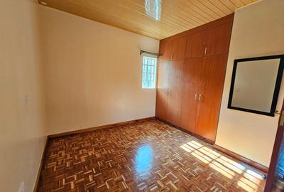 4 Bed House with En Suite in Loresho