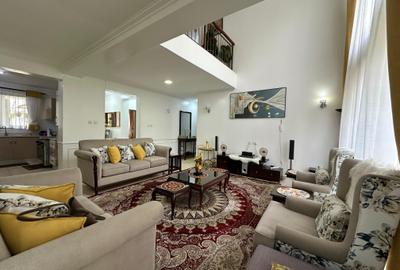 5 Bed Townhouse with En Suite at Muthama Access Road