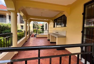 6 Bed House with En Suite in Kiambu Road