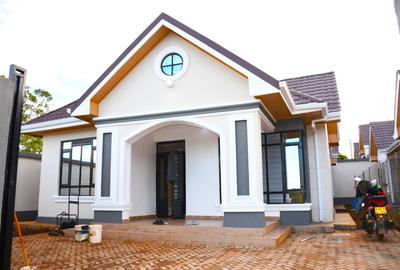 3 Bed House with En Suite at Mugutha