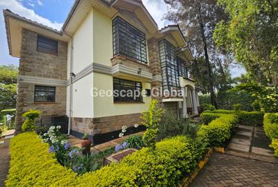 5 Bed House with En Suite in Rosslyn