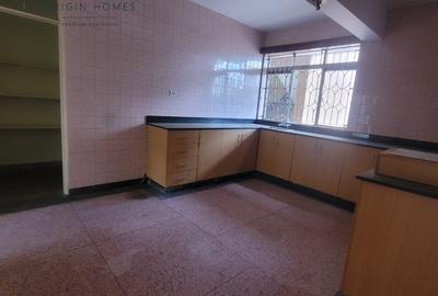 3 Bed Apartment with En Suite at Kilimani