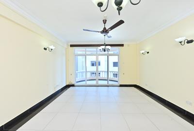 4 Bed Apartment with En Suite in Kizingo - 2
