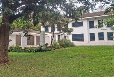 5 Bed House with Staff Quarters in Gigiri - 3