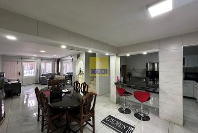 6 Bed Townhouse in Westlands Area - 3