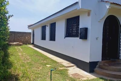 2 Bed House with En Suite in Shanzu