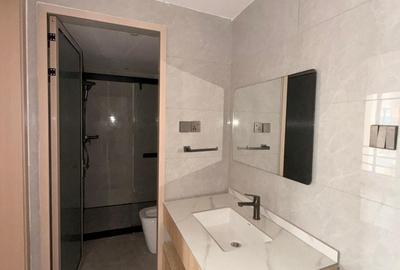 2 Bed Apartment with En Suite in Riverside - 3