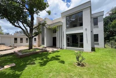 5 Bed Villa with En Suite in Karen