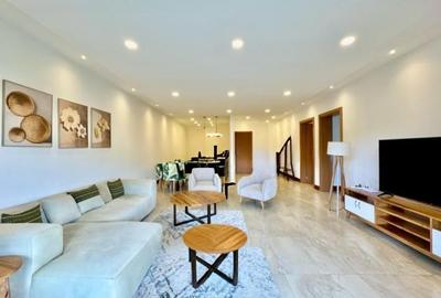3 Bed Apartment with En Suite in Muthaiga