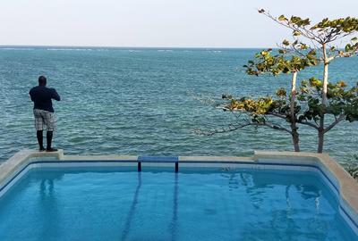 4 Bed Villa with En Suite in Kikambala - 3