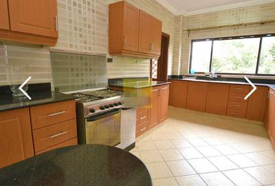 3 Bed Apartment with En Suite at Brookside Garden