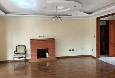 4 Bed Townhouse with En Suite in Muthaiga - 4