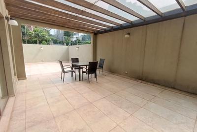 5 Bed Townhouse with En Suite at Lavington - 3