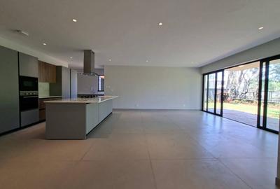 3 Bed Apartment with En Suite in Loresho - 3