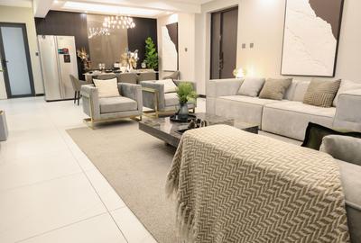 4 Bed Apartment with En Suite at Othaya Road