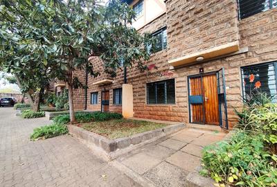 3 Bed Apartment with En Suite in Upper Hill