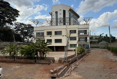 1,600 ft² Office with Service Charge Included in Westlands Area