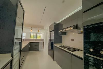 Serviced 3 Bed Apartment with En Suite at Nyali Mombasa - 4