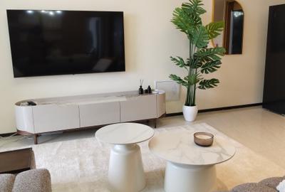 Serviced 2 Bed Apartment with En Suite at Westlands Road