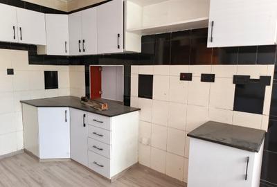 4 Bed Townhouse with En Suite at Lavington - 2