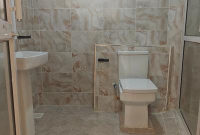 3 Bed Apartment with En Suite at Nairobi - 4