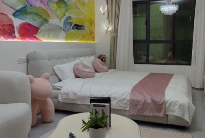 2 Bed Apartment with Swimming Pool at Wood Avenue - 2