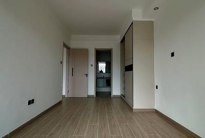 2 Bed Apartment with En Suite at Kindaruma Road - 4