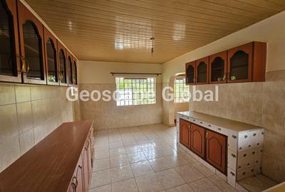 4 Bed House with En Suite in Loresho