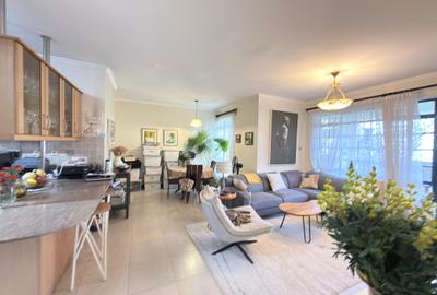 Serviced 2 Bed Apartment with En Suite in Brookside - 2