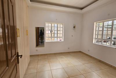 3 Bed Villa with En Suite at Runda - 4